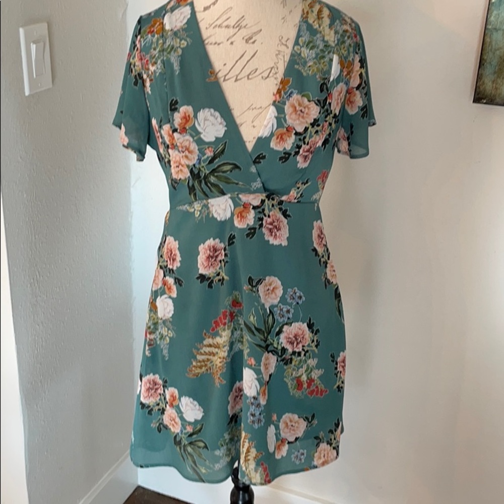 Emory Park MIDI dress as M